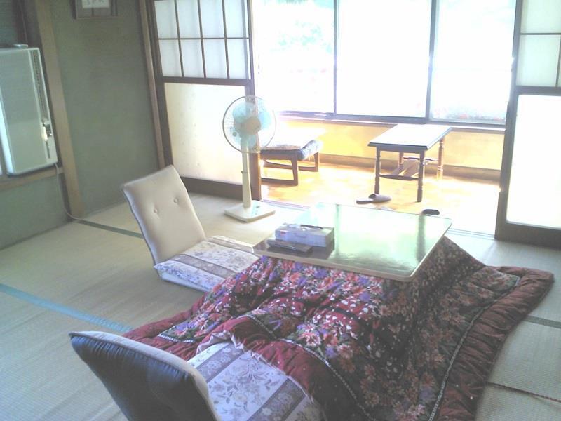 Minshuku Yuraku Hotel Aoki Zewnętrze zdjęcie